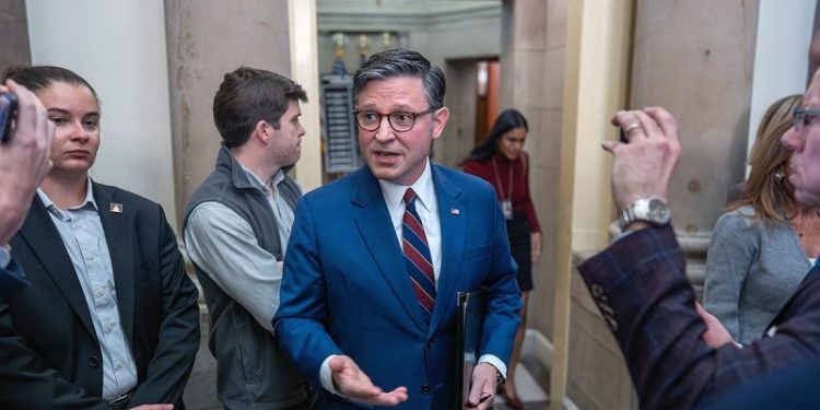 Bill to end government shutdown survives key hurdle before House-wide vote