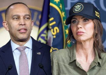 Jeffries says DHS Secretary Noem ‘should be run out of town’ amid ICE shooting backlash